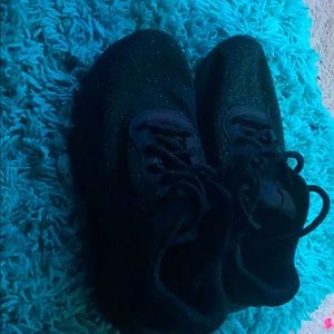 Black shimmery cute shoes